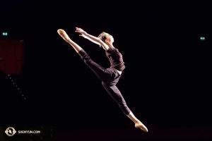 무용수 쯔전 위, 밀라노. (Photo by dancer Nancy Wang)